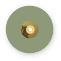 applique murale dos vert artiste Constance Baudot rond luminaire montagne